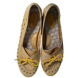 Women's 8.5 Born Yellow Verna Leather Casual Slip On Shoes Perforated Flat Work